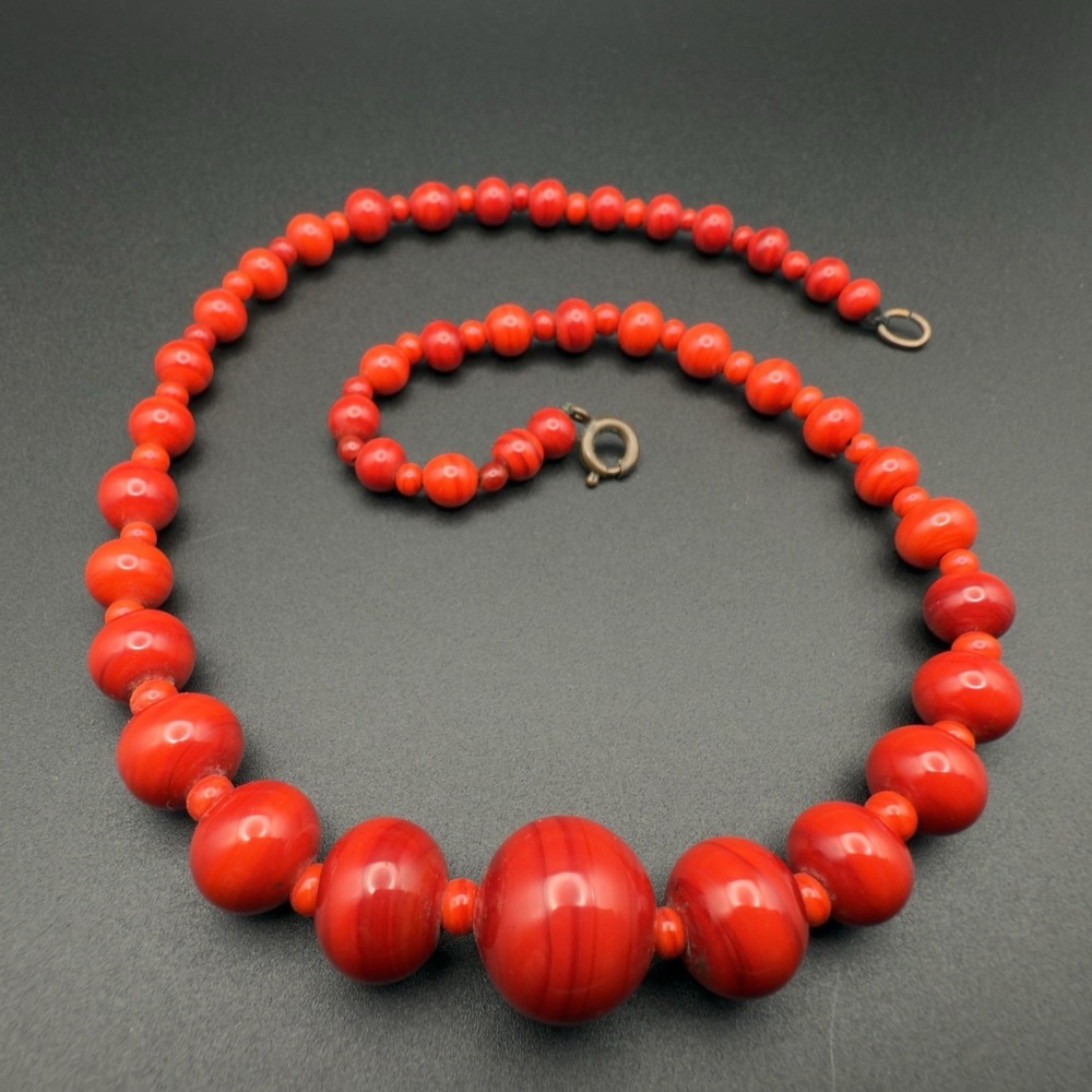 Vintage Red Swirl Czech Glass Graduated Bead Necklace Bold Mid Century Statement